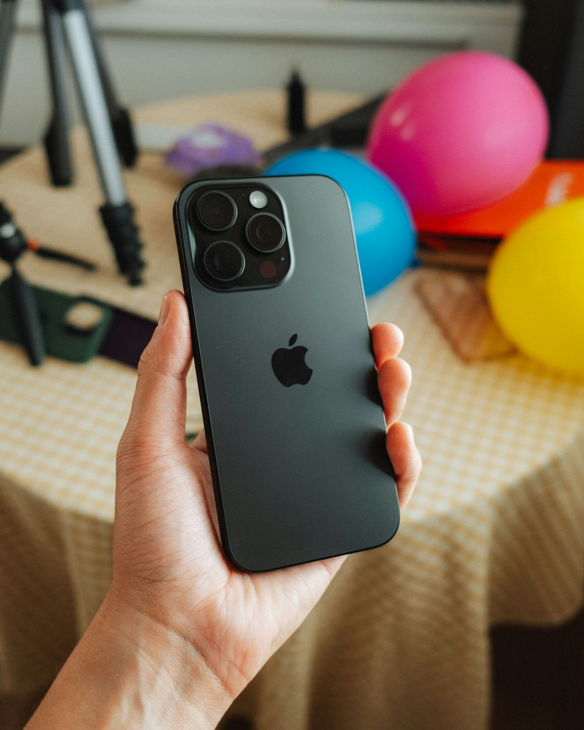 Discover the Keephone MagStand 360° as the Ultimate Solution: From Premium iPhone 15 Pro Max Cases to Magnetic Mobile Cover Utilities and Gamer-Ready Accessories