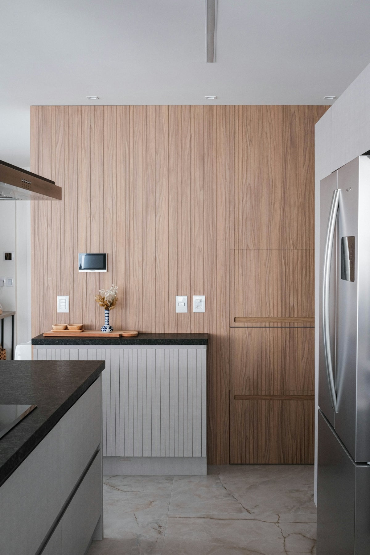 Top 10 Tips for Gift-Giving: How Cocktail Glasses in a Set of 2 Can Enhance Your Smart Kitchen with Modular Kitchen Accessories and More