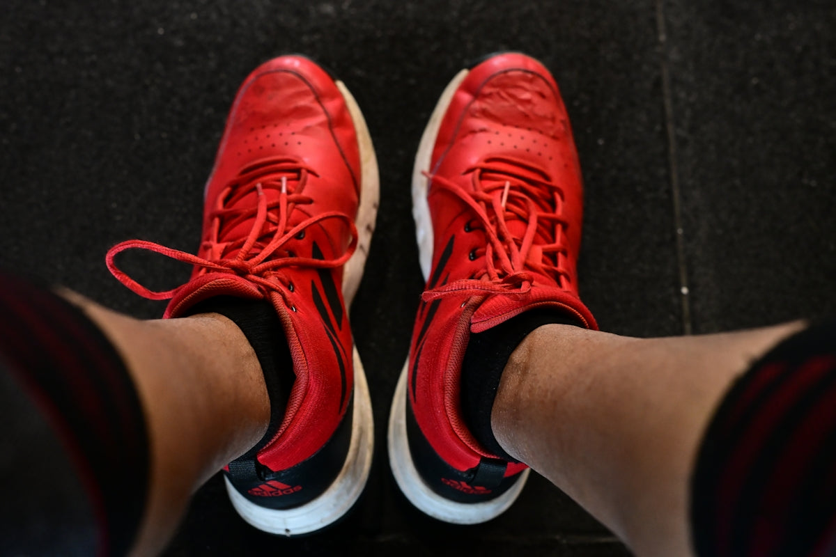 Essential Checklist for Choosing the Right Sports Shoes for Men
